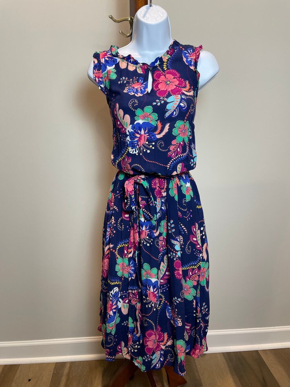Talbots Blue Floral Ruffle Belted Dress Size 8 Lightweight